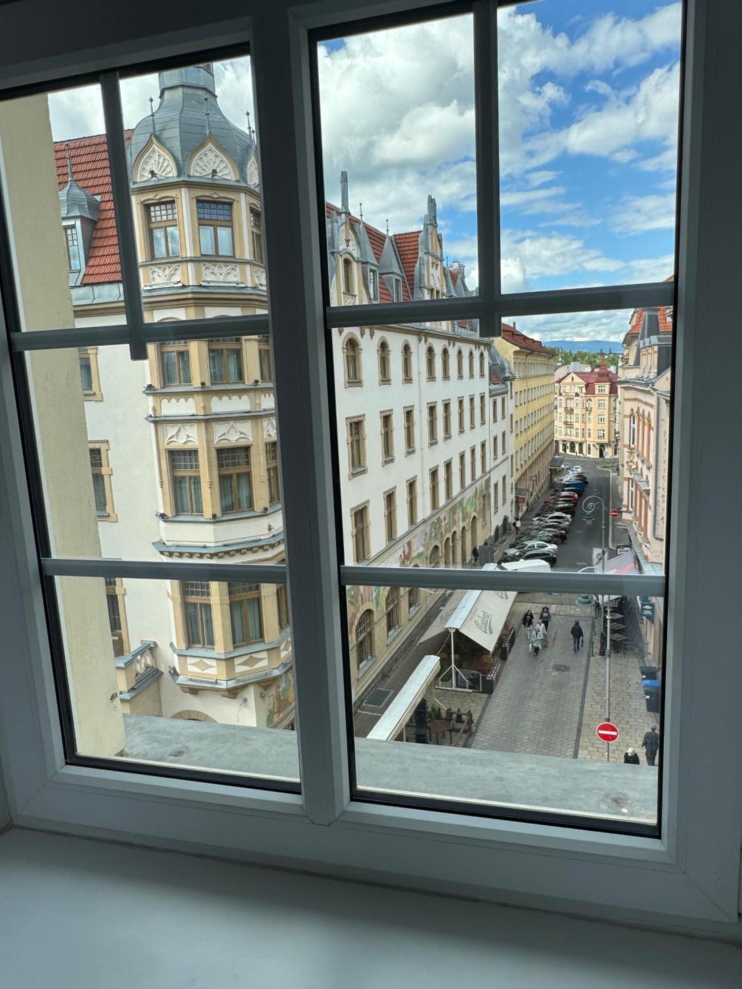Stylish Centre Apartment Tgm Karlovy Vary Esterno foto